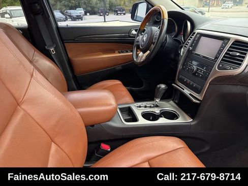 Used 2013 Jeep Grand Cherokee Overland w/ Advance Technology Group image 91
