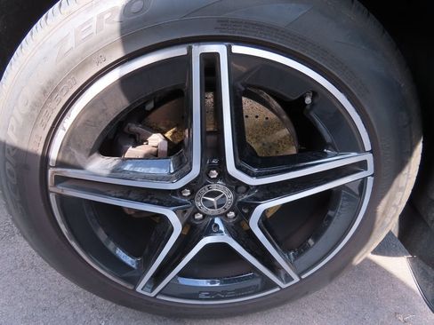 Certified 2024 Mercedes-Benz GLS 450 4MATIC image 18