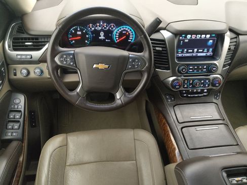 Used 2019 Chevrolet Tahoe Premier AWD/4WD image 22