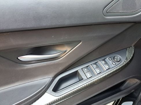 Used 2014 BMW M6 Convertible RWD image 32