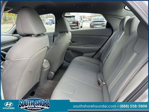 Certified 2023 Hyundai Elantra SEL w/ Cargo Package image 14