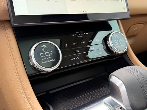 Used 2021 Jaguar F-PACE S AWD/4WD image 54