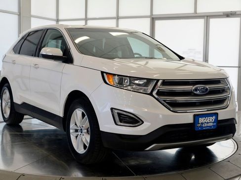 Used 2015 Ford Edge SEL w/ Equipment Group 201A AWD/4WD image 2