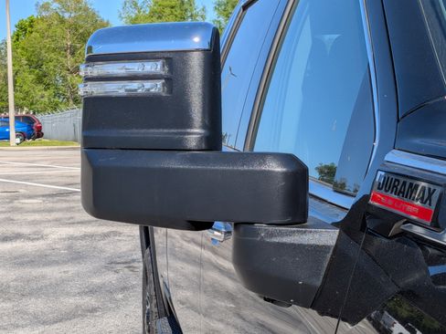 New 2026 GMC Sierra 2500 Denali w/ Denali Reserve Package image 11