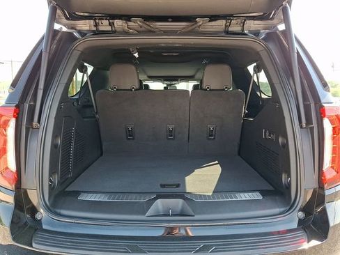 Certified 2023 GMC Yukon XL AT4 w/ AT4 Premium Package AWD/4WD image 33