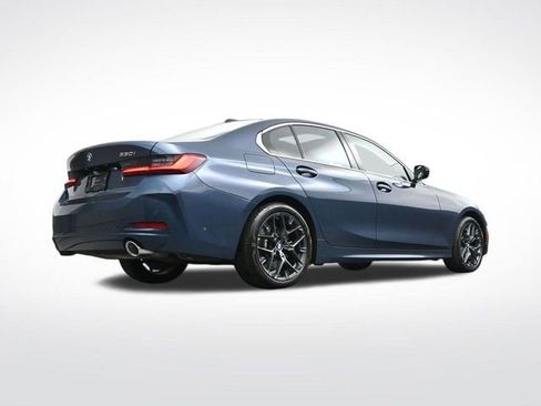 Used 2025 BMW 330i Sedan image 33