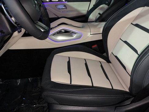 New 2026 Mercedes-Benz GLE 53 AMG 4MATIC image 4