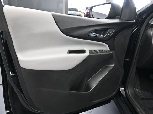 Used 2023 Chevrolet Equinox LS w/ Driver Confidence II Package image 15