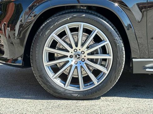 New 2026 Mercedes-Benz GLS 580 4MATIC image 27