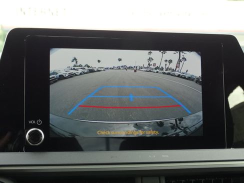 New 2026 Toyota Prius LE FWD image 19
