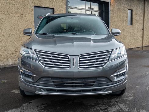 Used 2017 Lincoln MKC Select w/ Select Plus Package AWD/4WD image 3