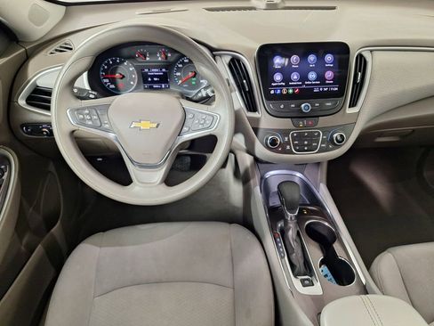 Used 2024 Chevrolet Malibu LT FWD image 9