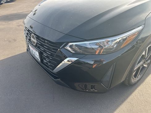 Used 2025 Nissan Sentra SV image 12