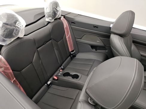 New 2026 BMW 440i xDrive Convertible w/ Premium Package image 29