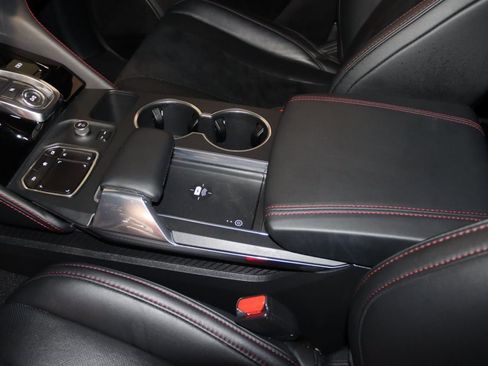 Used 2023 Acura MDX A-Spec image 40