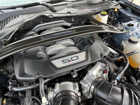 Used 2025 Ford Mustang Dark Horse RWD image 27