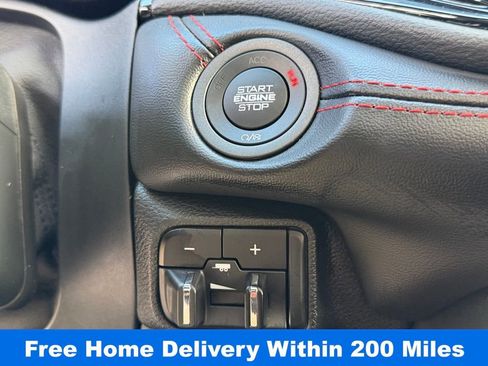 Certified 2025 Dodge Durango GT image 28