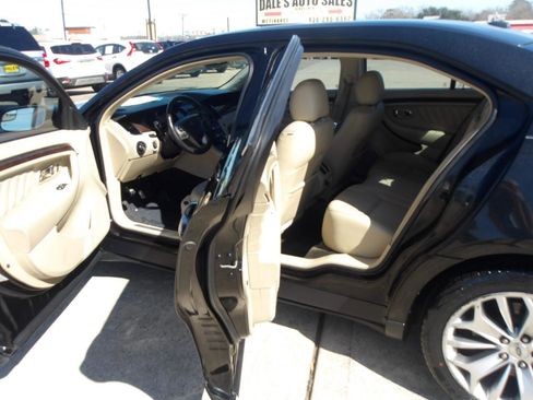 Used 2014 Ford Taurus Limited image 15