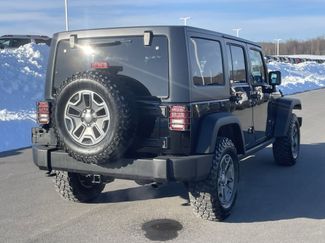 Used 2017 Jeep Wrangler Unlimited Rubicon w/ Connectivity Group video 3