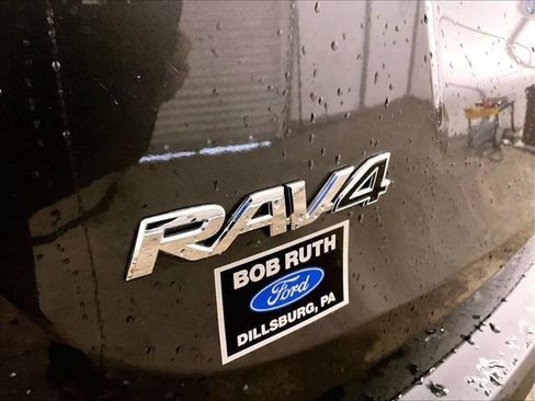 Used 2013 Toyota RAV4 Limited AWD/4WD image 14
