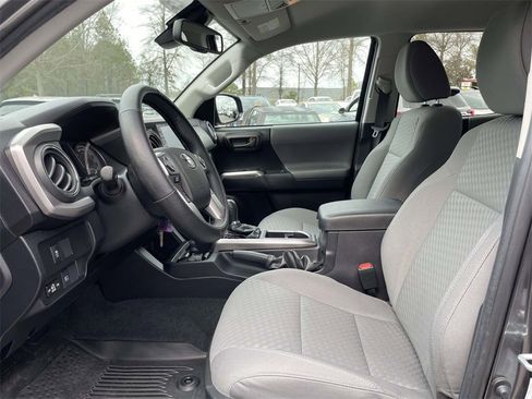 Used 2021 Toyota Tacoma SR5 image 15
