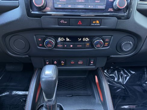 Used 2024 Nissan Frontier Pro-X w/ Pro Premium Package image 20