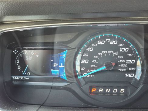 Used 2014 Ford Taurus SEL w/ Equipment Group 201A FWD image 22