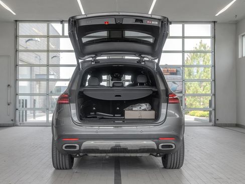 Used 2025 Mercedes-Benz GLE 450e 4MATIC image 16