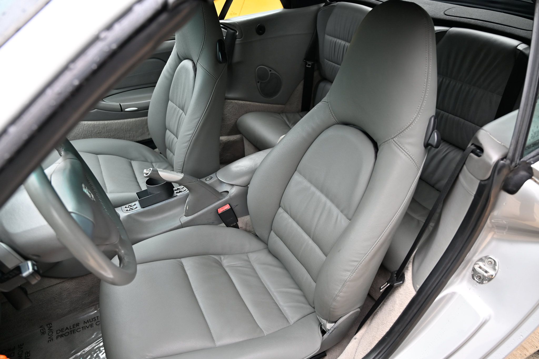 Used 2000 Porsche 911 Carrera RWD image 19