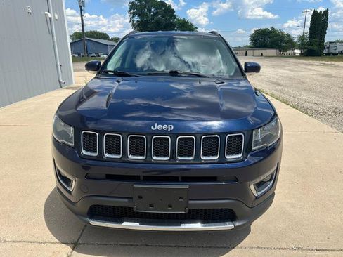 Used 2018 Jeep Compass Limited image 4