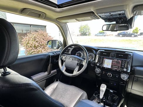 Used 2023 Toyota 4Runner TRD Off-Road Premium w/ Off Road Premium Plus Package AWD/4WD image 26