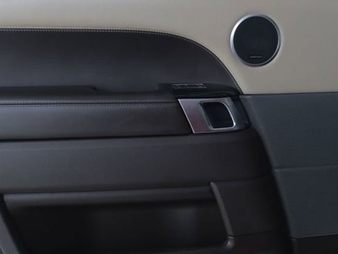 Used 2019 Land Rover Range Rover Sport HSE Dynamic image 22