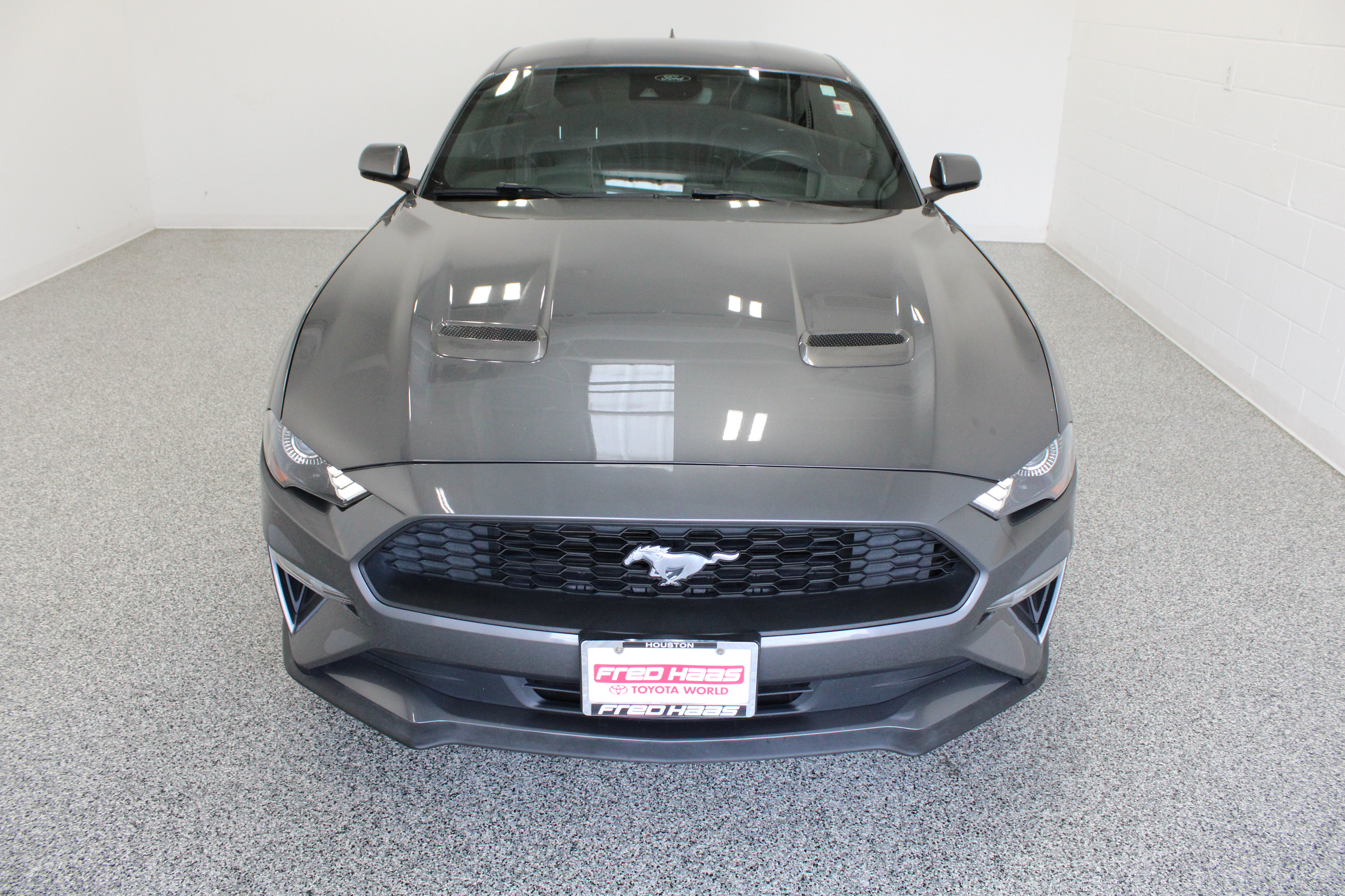Used 2021 Ford Mustang Coupe w/ Equipment Group 101A RWD image 3