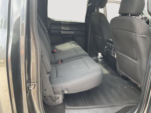 Used 2019 Ford F150 XLT w/ Equipment Group 302A Luxury AWD/4WD image 11