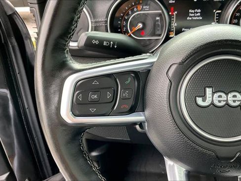Certified 2021 Jeep Gladiator Overland w/ Popular Equipment Package AWD/4WD image 20