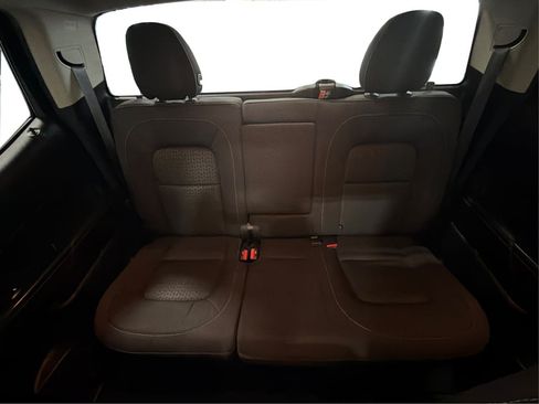 Used 2019 GMC Canyon SLE AWD/4WD image 26