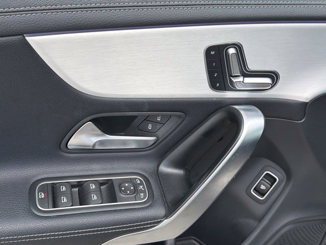 Used 2025 Mercedes-Benz CLA 250 image 20