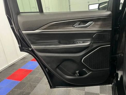 Used 2023 Jeep Grand Cherokee 4xe image 19