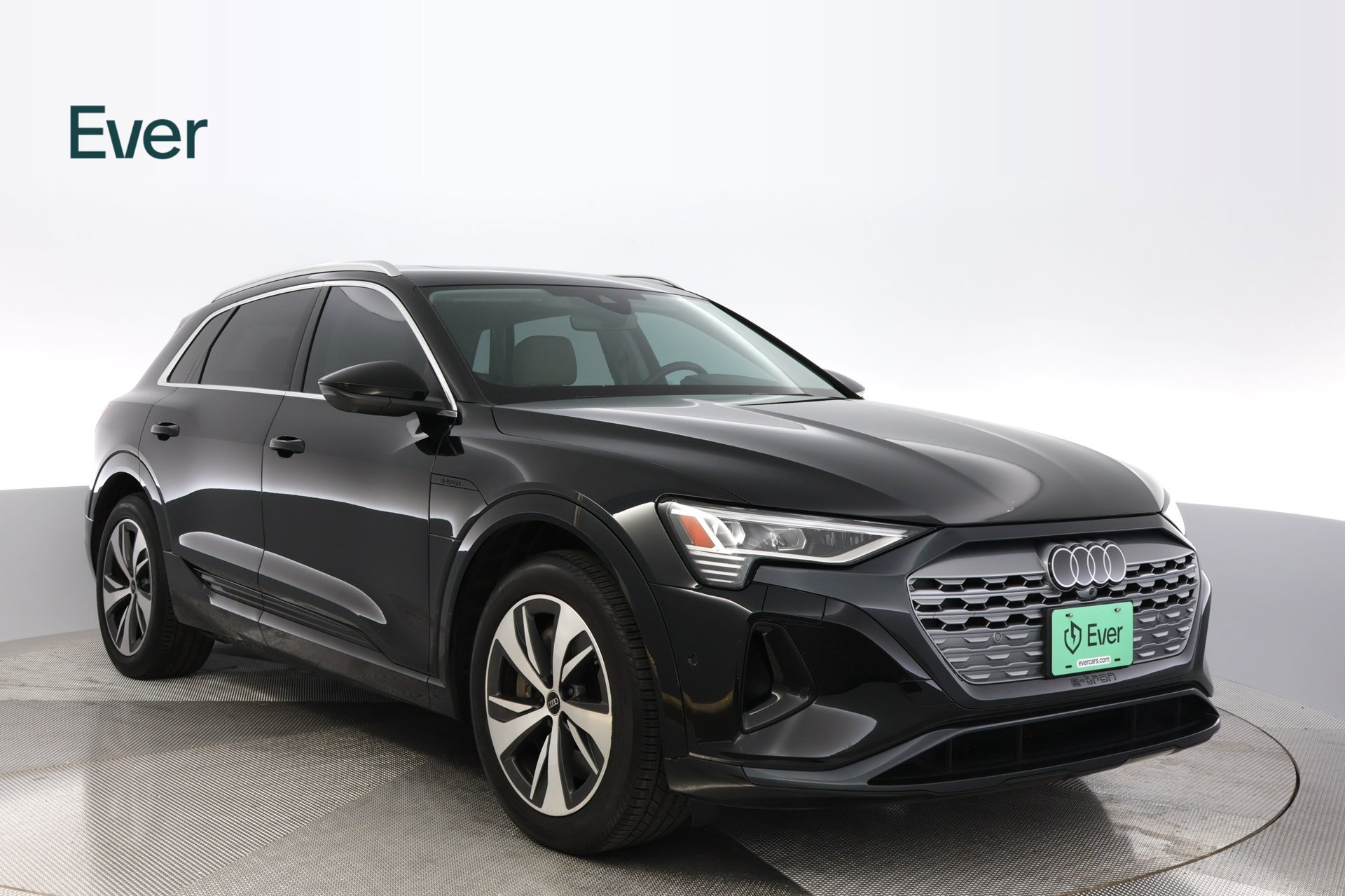 Used 2024 Audi Q8 e-tron Premium Plus w/ Premium Plus Package AWD/4WD image 13