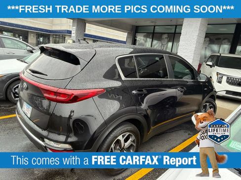 Used 2022 Kia Sportage LX AWD/4WD image 4