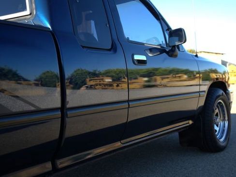 Used 1994 Toyota Pickup DX image 21