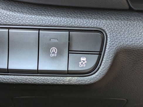 Certified 2024 Kia Seltos S FWD image 18
