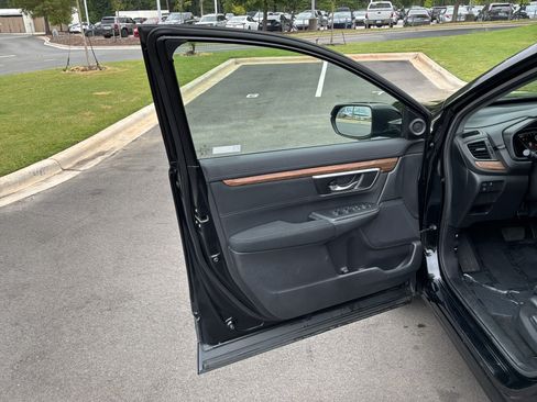Used 2019 Honda CR-V EX image 14