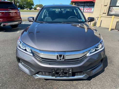 Used 2016 Honda Accord EX image 8