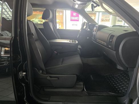 Used 2013 Chevrolet Silverado 1500 LT w/ All-Star Edition AWD/4WD image 12