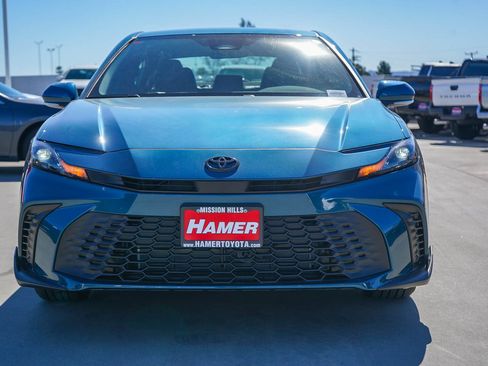 New 2026 Toyota Camry SE FWD image 2