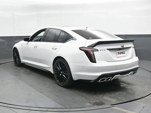 Used 2024 Cadillac CT5 V w/ Super Cruise 2 Package AWD/4WD image 10
