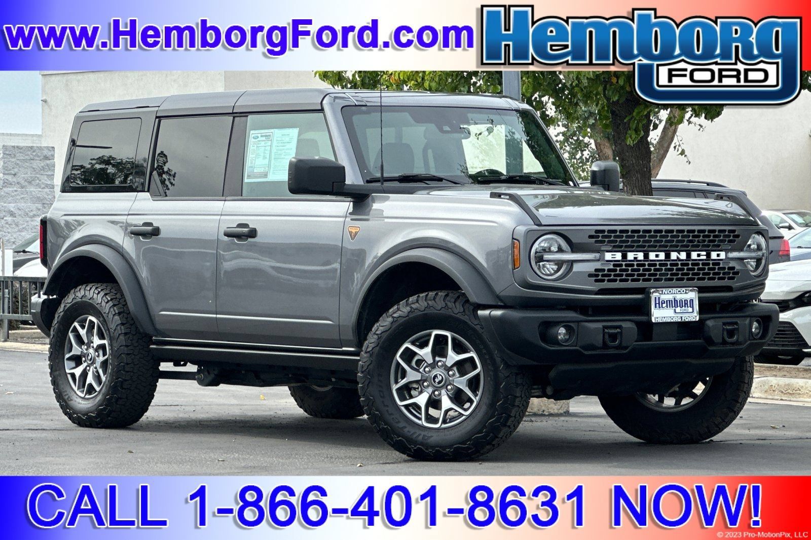 Used 2025 Ford Bronco Badlands AWD/4WD image 1