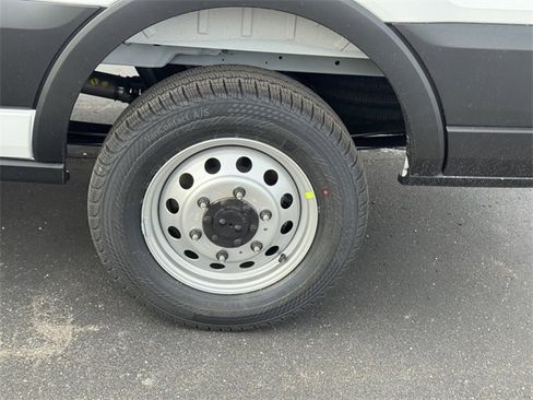 New 2026 Ford Transit 250 148 Medium Roof Extended AWD image 6