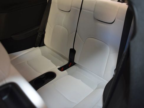 Used 2026 Tesla Model Y AWD image 20